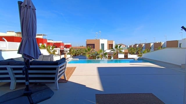 5 makuuhuone Huvila myytävänä paikassa Algorfa mukana uima-altaan 
autotalli - 799 000 € (Ref: 9624092)