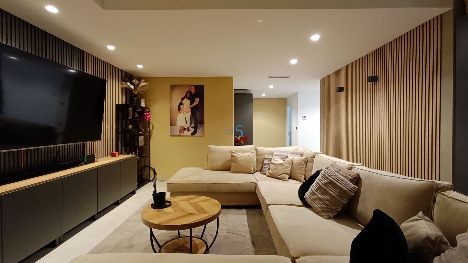 5 makuuhuone Huvila myytävänä paikassa Algorfa mukana uima-altaan 
autotalli - 799 000 € (Ref: 9624092)