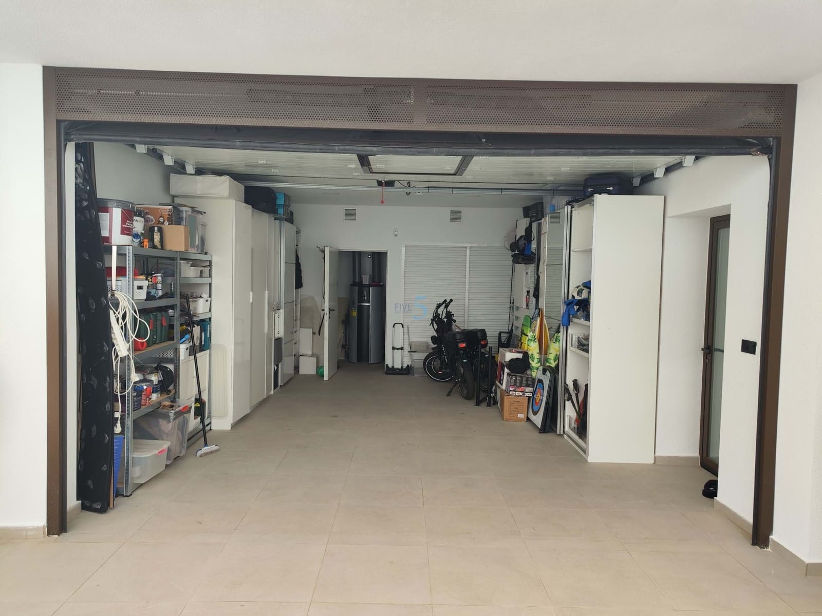 5 slaapkamer Villa te koop in Algorfa met zwembad garage - € 749.000 (Ref: 9624092)