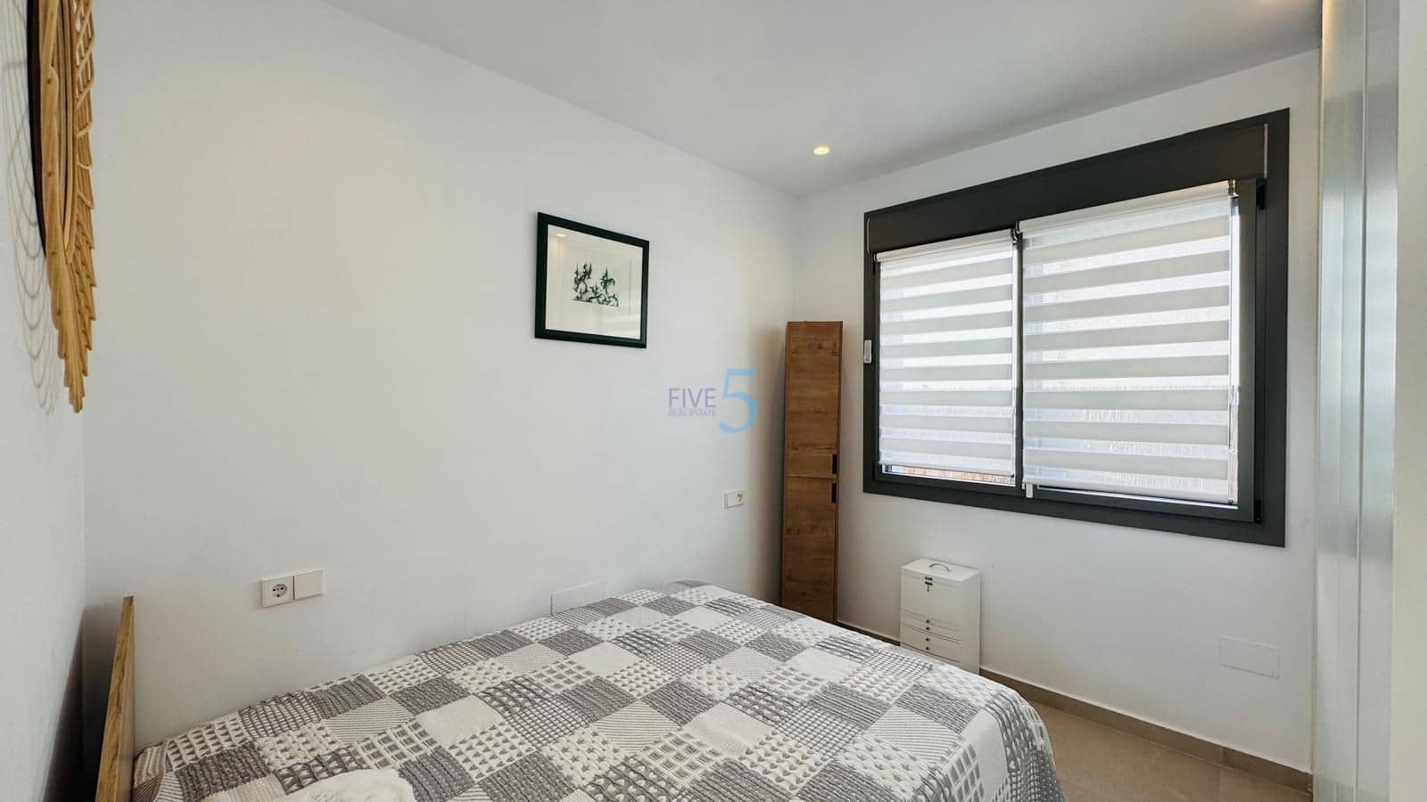 Chalet de 3 habitaciones en Villamartin en venta con piscina garaje - 502.000 € (Ref: 9624094)