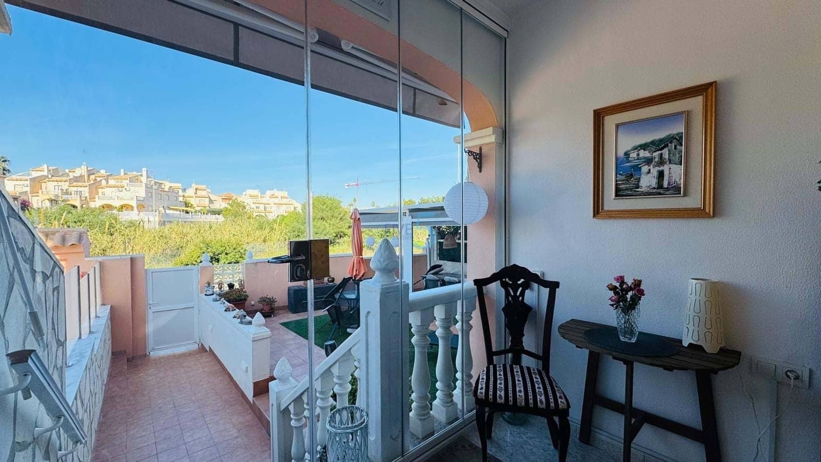 3 soverom Hus til salgs i Playa Flamenca med svømmebasseng garasje - € 240 000 (Ref: 9626395)