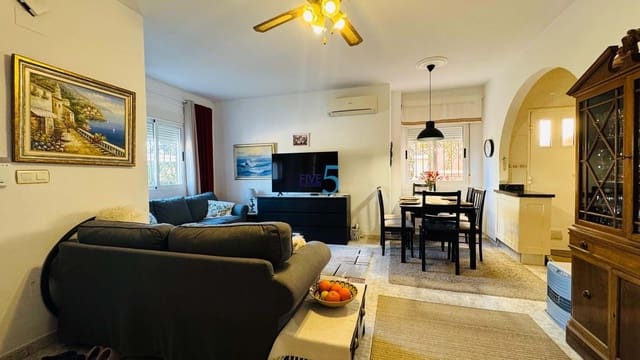 3 soverom Hus til salgs i Playa Flamenca, Orihuela med svømmebasseng garasje - € 240 000 (Ref: 9626395)