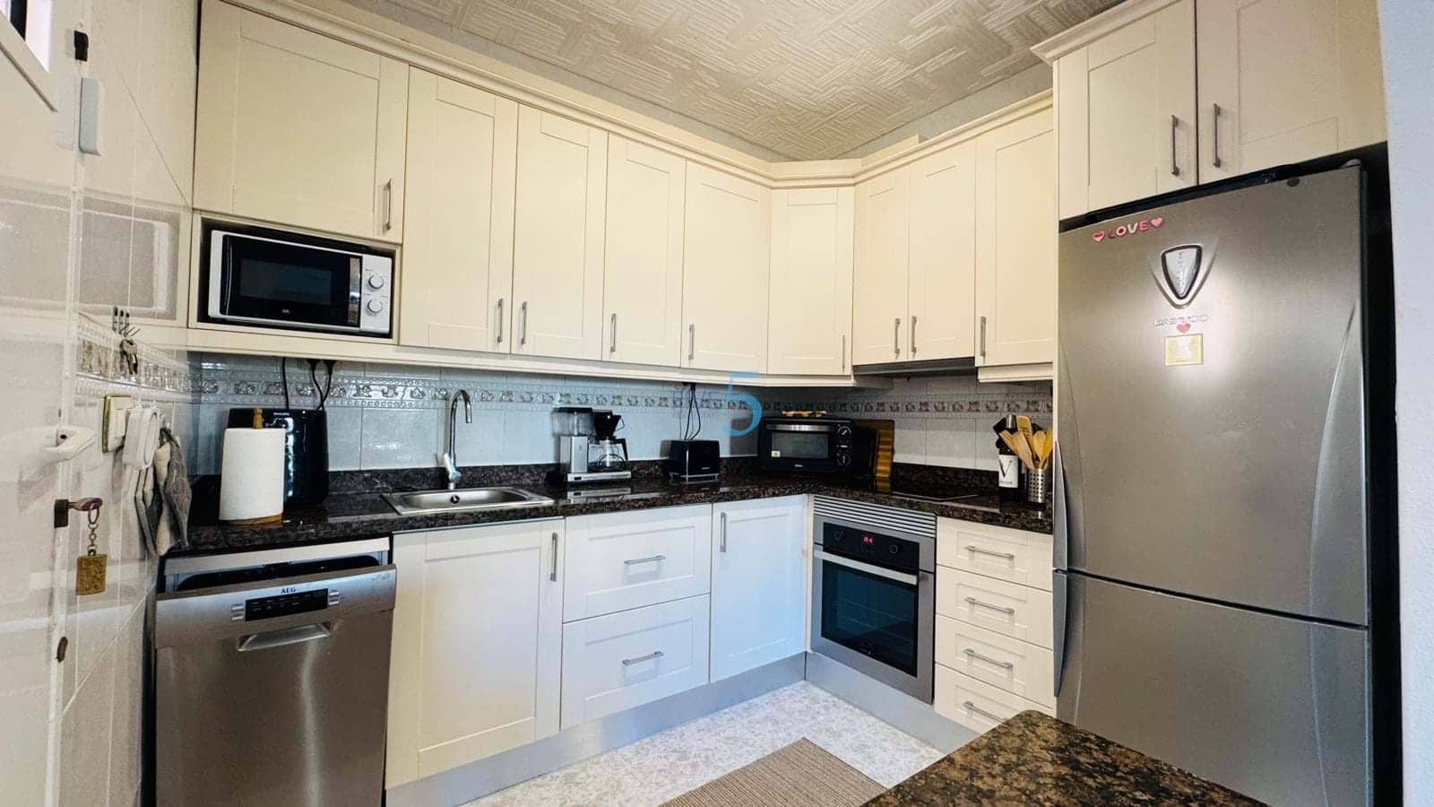 3 soverom Hus til salgs i Playa Flamenca med svømmebasseng garasje - € 240 000 (Ref: 9626395)