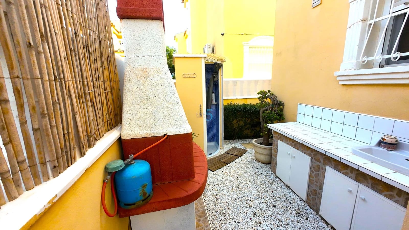 3 bedroom Villa for sale in Ciudad Quesada with pool - € 259,950 (Ref: 9626655)