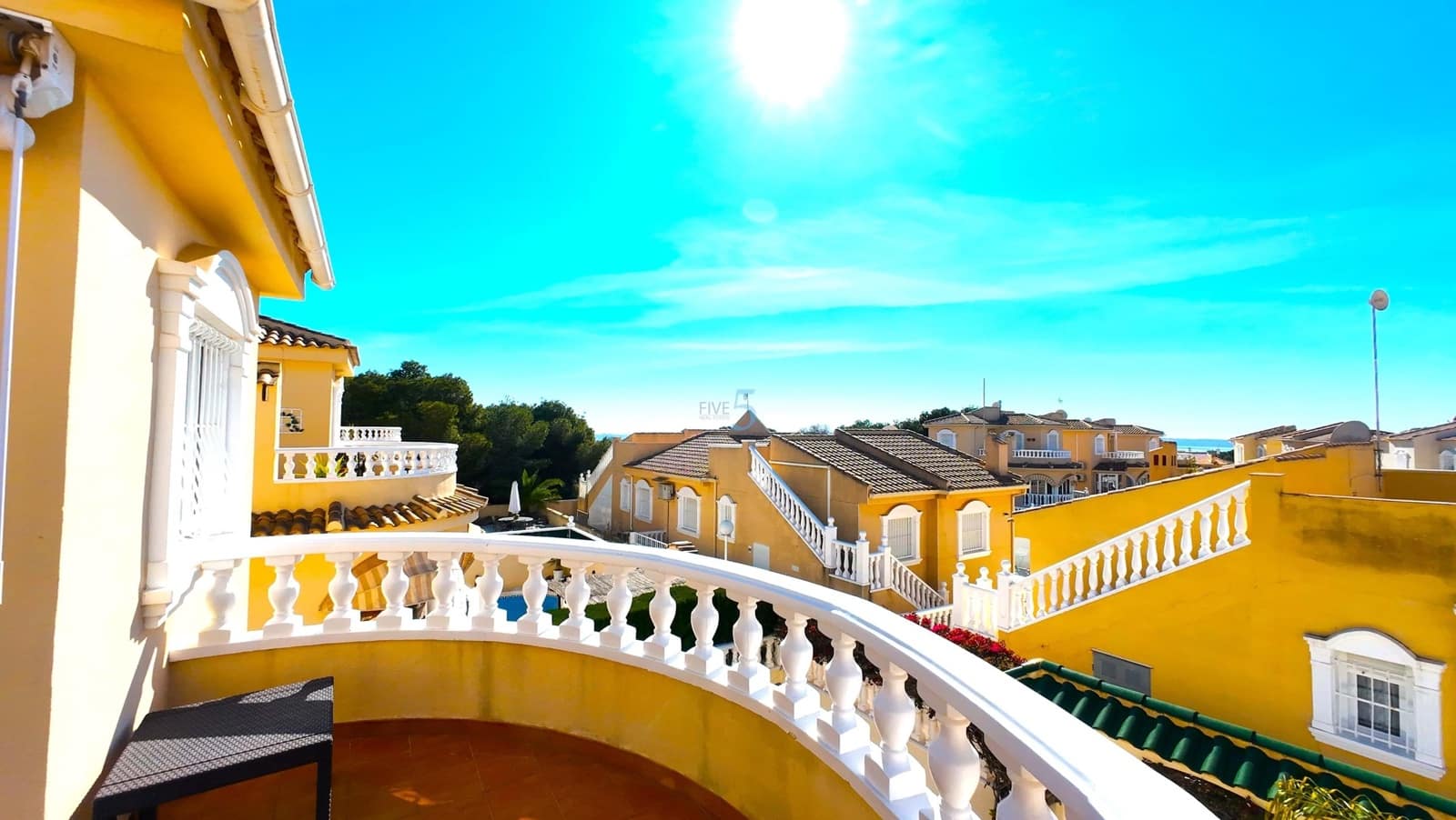 3 bedroom Villa for sale in Ciudad Quesada with pool - € 259,950 (Ref: 9626655)