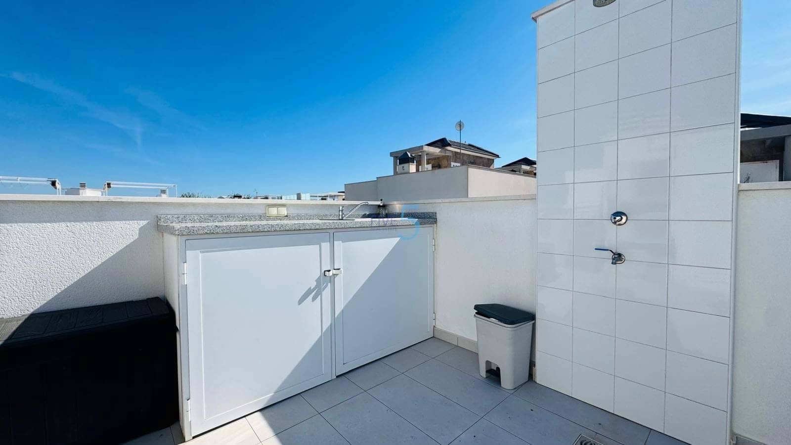 3 bedroom Townhouse for sale in Torrevieja with pool garage - € 330,000 (Ref: 9626656)