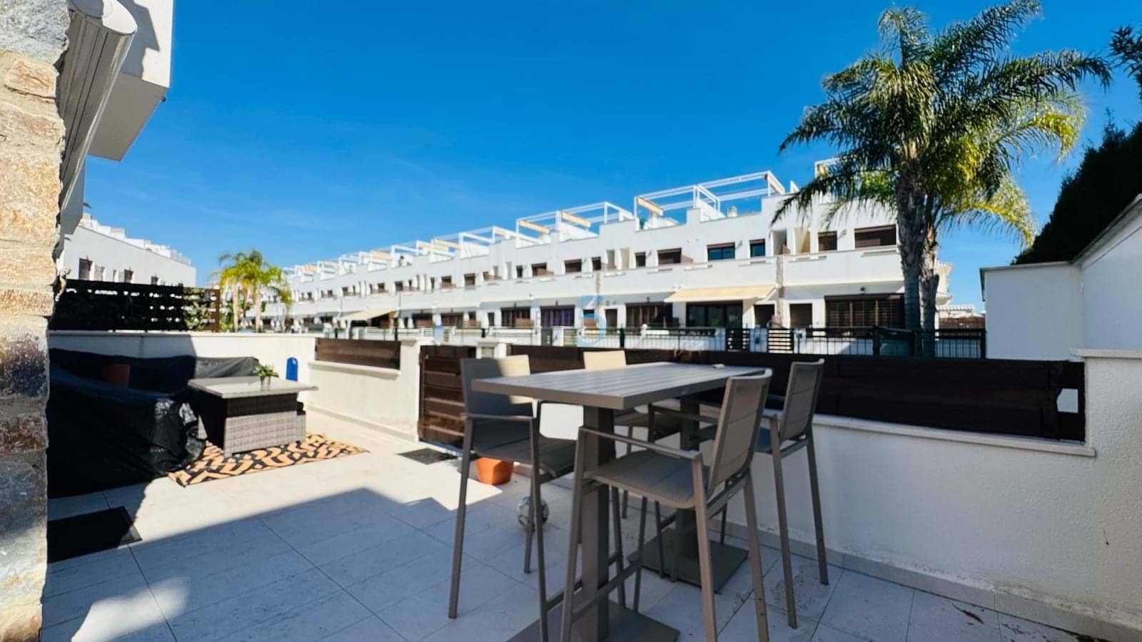 3 bedroom Townhouse for sale in Torrevieja with pool garage - € 330,000 (Ref: 9626656)