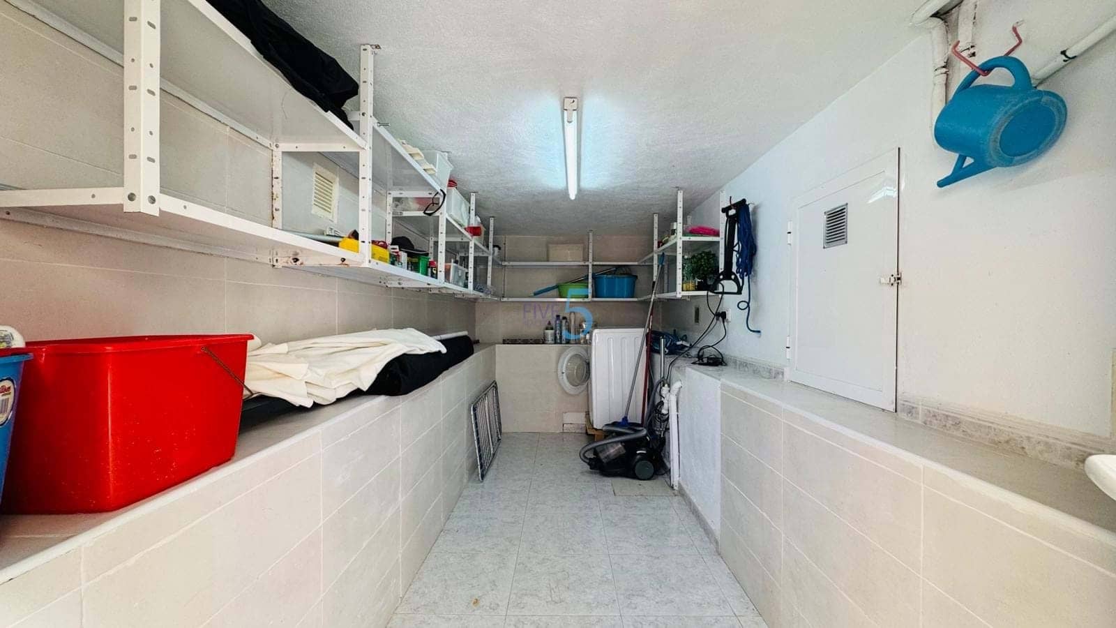 2 soverom Leilighet til salgs i Villamartin med svømmebasseng garasje - € 194 000 (Ref: 9628024)