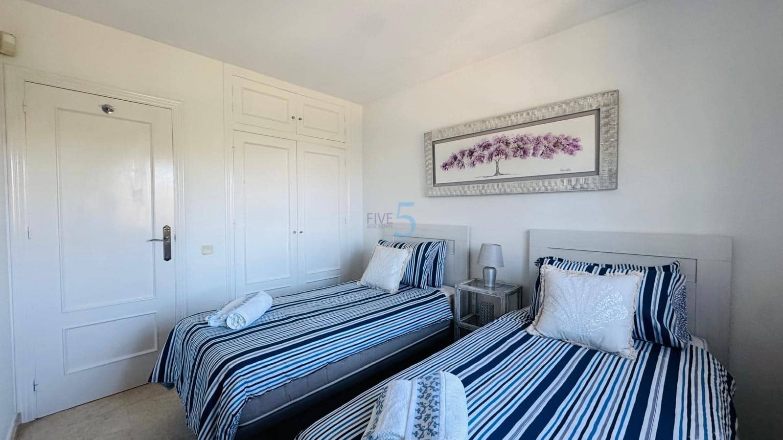 2 soverom Leilighet til salgs i Villamartin med svømmebasseng garasje - € 194 000 (Ref: 9628024)