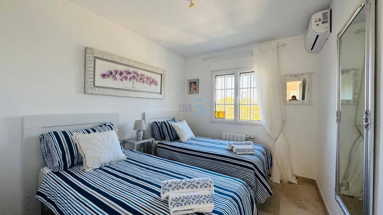 2 soverom Leilighet til salgs i Villamartin med svømmebasseng garasje - € 194 000 (Ref: 9628024)