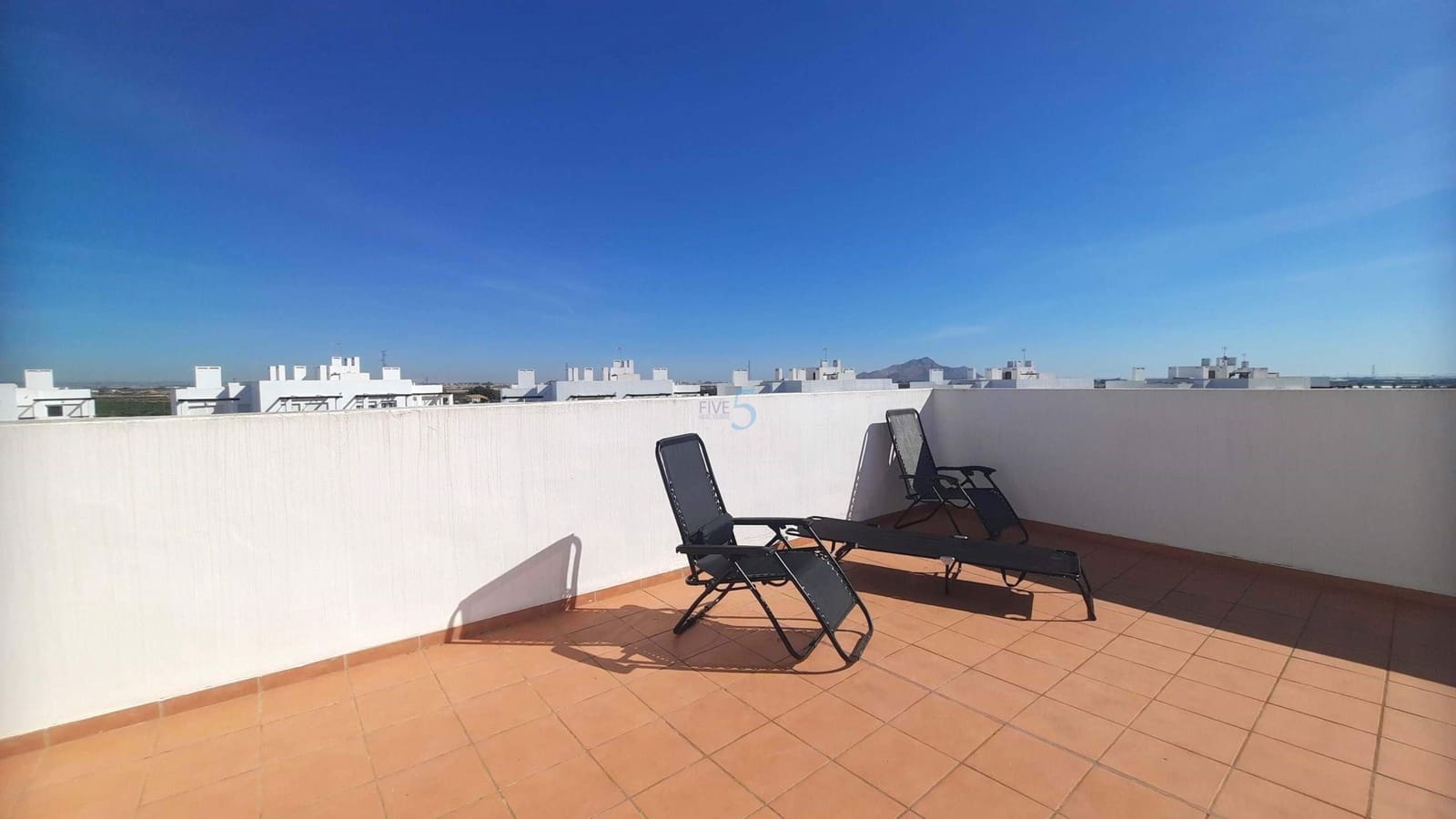 3 makuuhuone Kattohuoneisto myytävänä paikassa Terrazas de la Torre mukana uima-altaan - 140 000 € (Ref: 9628328)