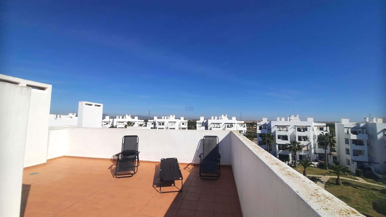 3 makuuhuone Kattohuoneisto myytävänä paikassa Terrazas de la Torre mukana uima-altaan - 140 000 € (Ref: 9628328)