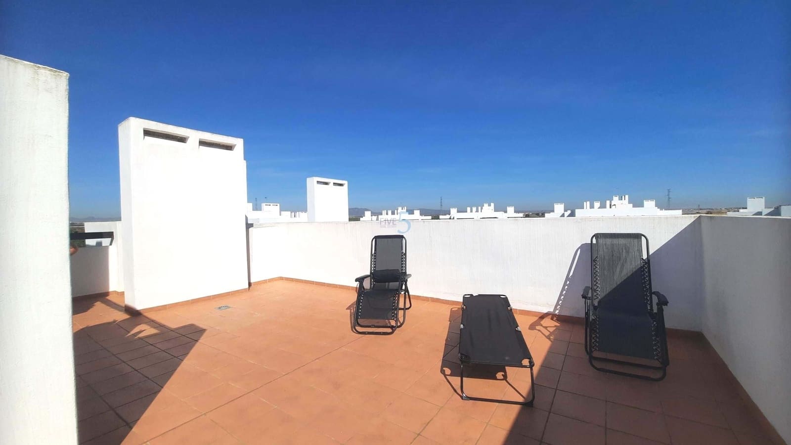 3 makuuhuone Kattohuoneisto myytävänä paikassa Terrazas de la Torre mukana uima-altaan - 140 000 € (Ref: 9628328)