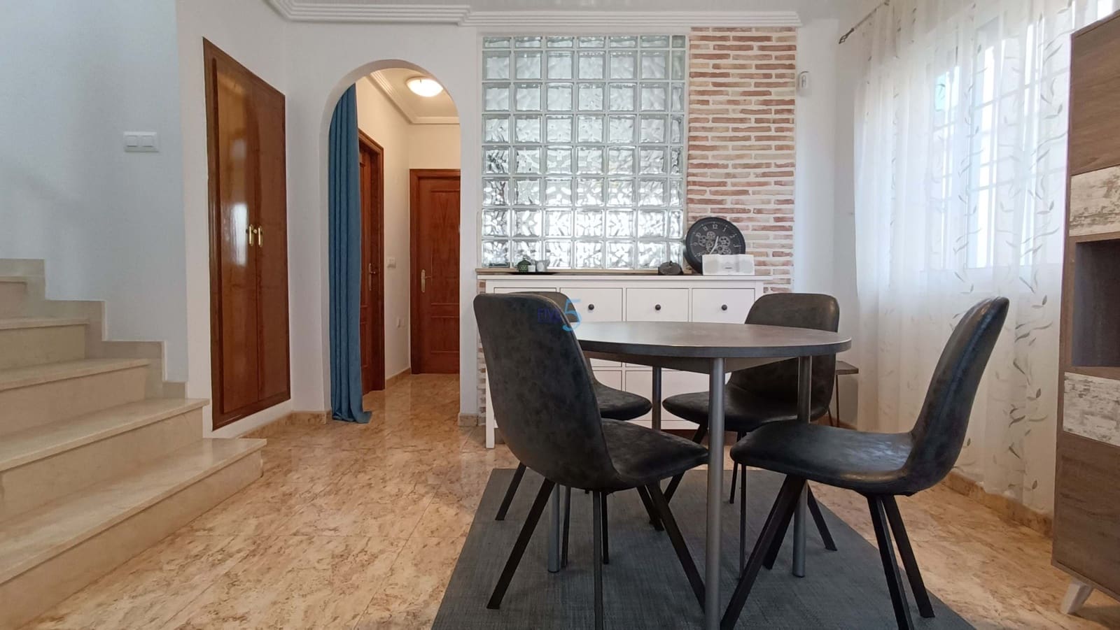 2 makuuhuone Huvila myytävänä paikassa El Raso mukana uima-altaan - 220 000 € (Ref: 9628431)