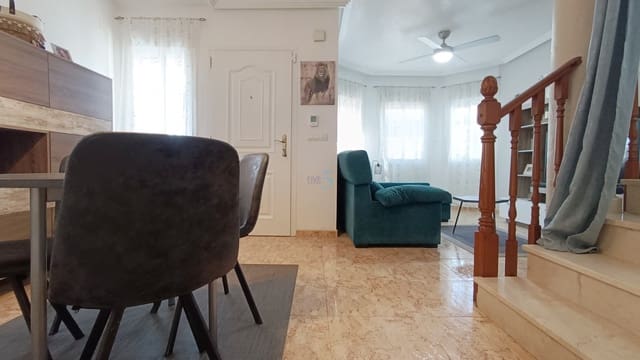 2 makuuhuone Huvila myytävänä paikassa El Raso, Guardamar del Segura mukana uima-altaan - 220 000 € (Ref: 9628431)