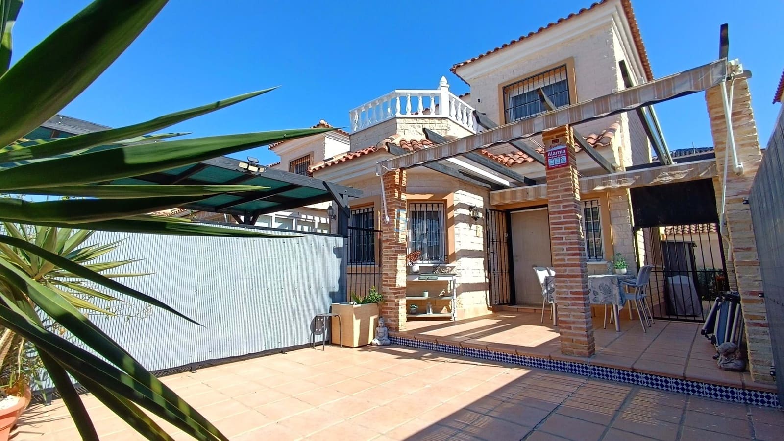 2 makuuhuone Huvila myytävänä paikassa El Raso mukana uima-altaan - 220 000 € (Ref: 9628431)