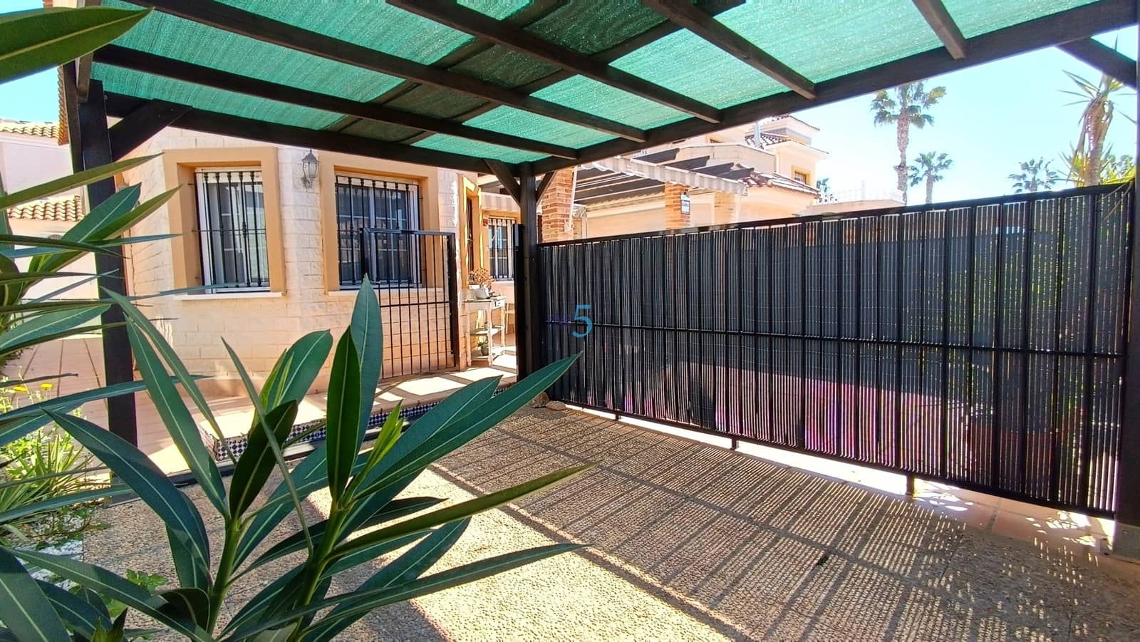 2 makuuhuone Huvila myytävänä paikassa El Raso mukana uima-altaan - 220 000 € (Ref: 9628431)