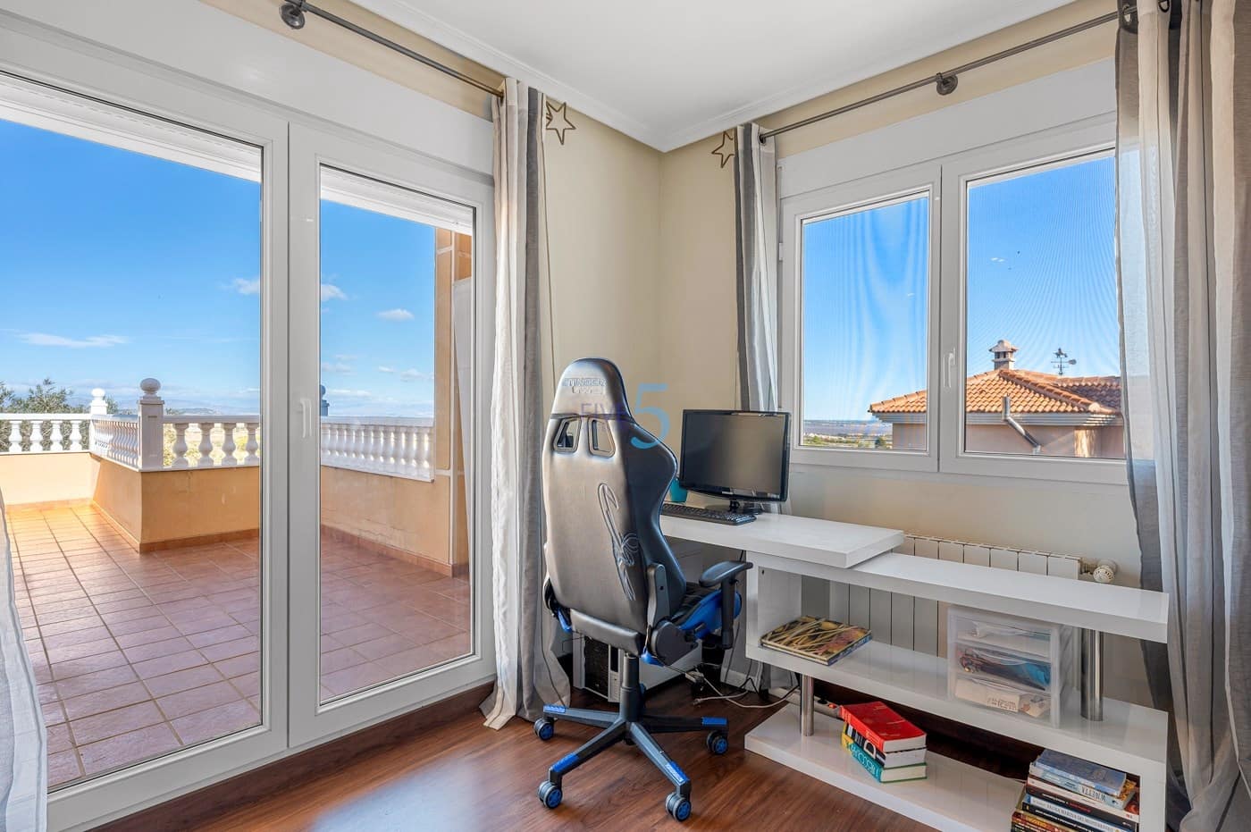 3 soveværelse Lejlighed til salg i San Miguel de Salinas med swimmingpool garage - € 549.000 (Ref: 9628432)