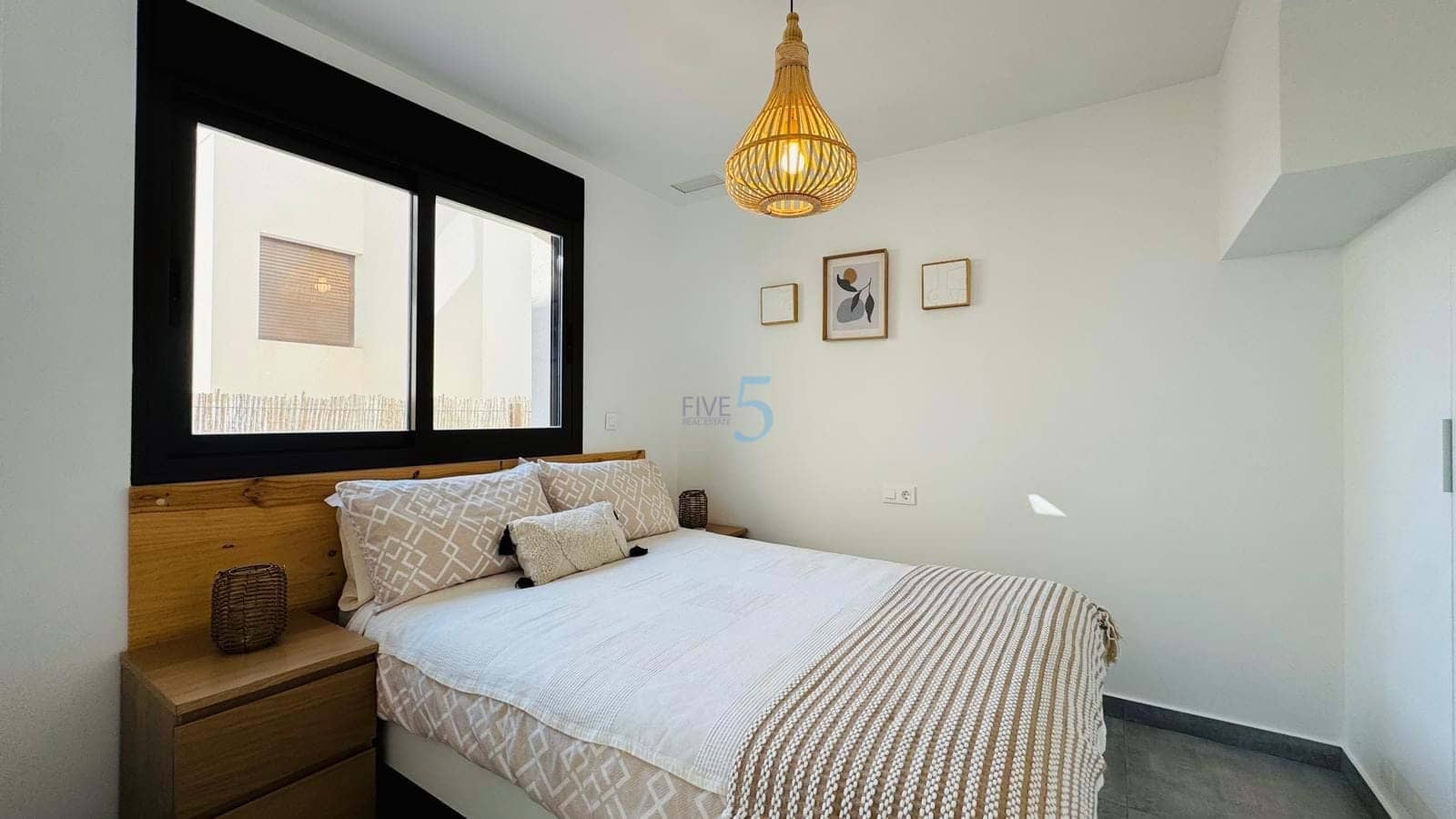 3 soverom Hus til salgs i Villamartin med svømmebasseng - € 339 000 (Ref: 9628434)