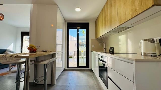 3 soverom Hus til salgs i Villamartin, Orihuela med svømmebasseng - € 339 000 (Ref: 9628434)