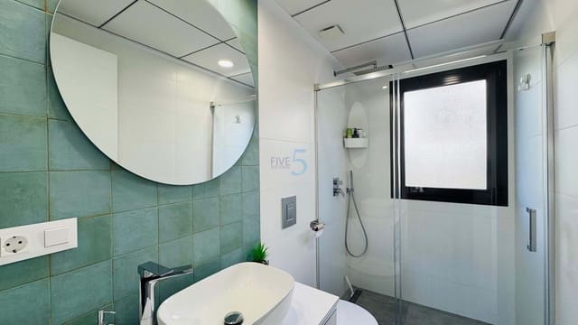 3 soverom Hus til salgs i Villamartin, Orihuela med svømmebasseng - € 339 000 (Ref: 9628434)