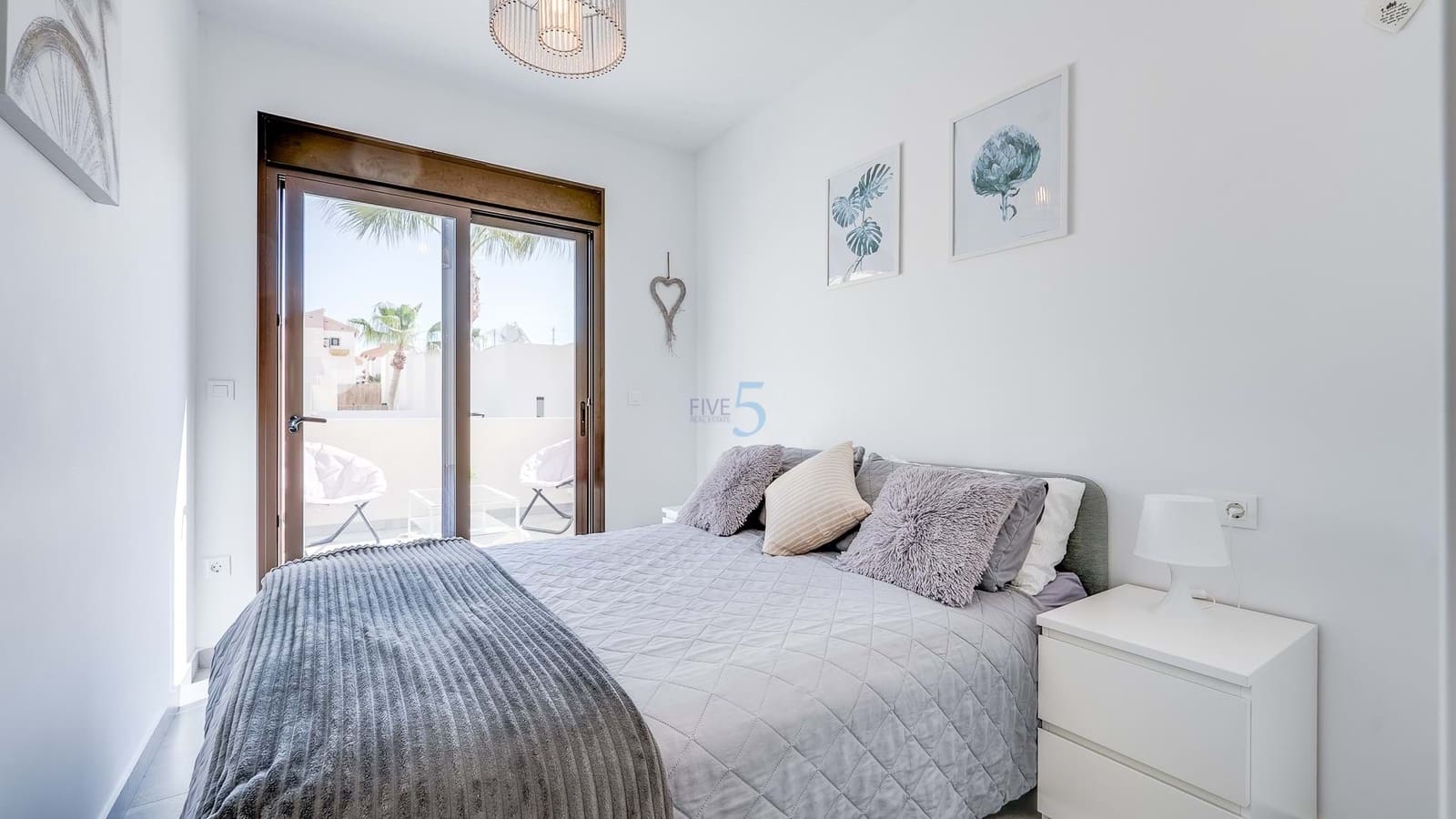 3 soverom Hus til salgs i Villamartin med svømmebasseng - € 339 000 (Ref: 9628434)