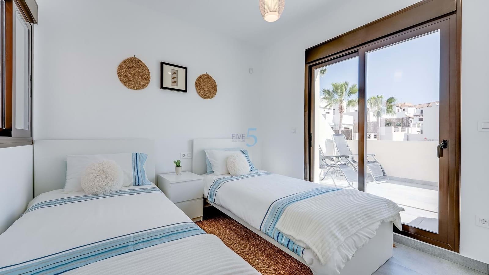 3 soverom Hus til salgs i Villamartin med svømmebasseng - € 339 000 (Ref: 9628434)