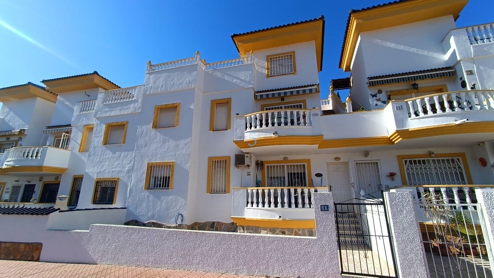 2 chambre Appartement à vendre à Ciudad Quesada avec piscine - 135 000 € (Ref: 9631494)