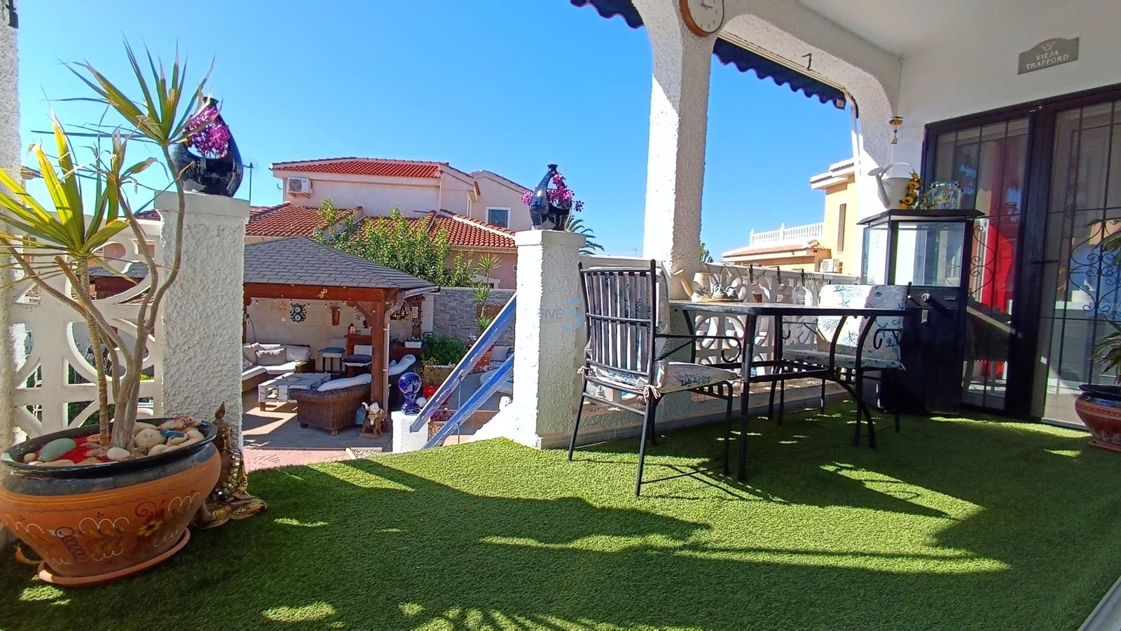 3 sovrum Villa till salu i Ciudad Quesada med pool - 399 000 € (Ref: 9631496)