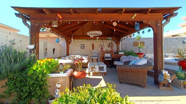 3 sovrum Villa till salu i Ciudad Quesada, Rojales med pool - 399 000 € (Ref: 9631496)