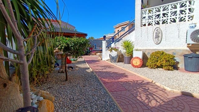 3 sovrum Villa till salu i Ciudad Quesada, Rojales med pool - 399 000 € (Ref: 9631496)