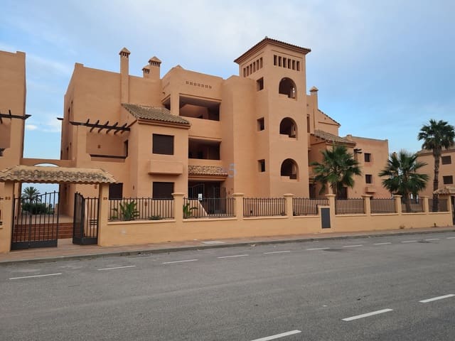 2 soverom Leilighet til salgs i Los Alcázares med svømmebasseng garasje - € 185 000 (Ref: 9631497)