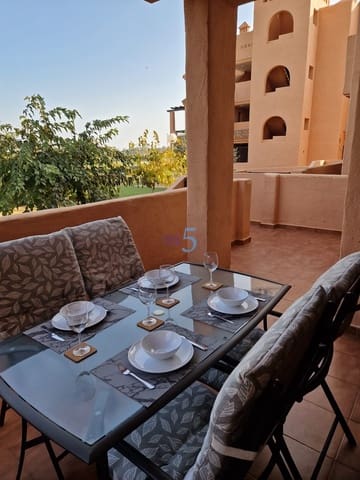 2 soverom Leilighet til salgs i Los Alcázares med svømmebasseng garasje - € 185 000 (Ref: 9631498)