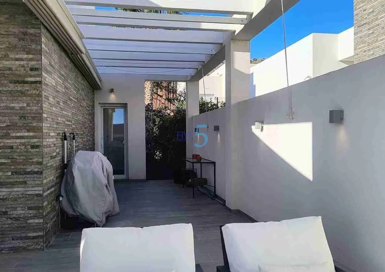 3 sypialnia Willa na sprzedaż w Algorfa z basenem garażem - 650 000 € (Ref: 9631858)