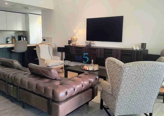 3 sypialnia Willa na sprzedaż w Algorfa z basenem garażem - 650 000 € (Ref: 9631858)