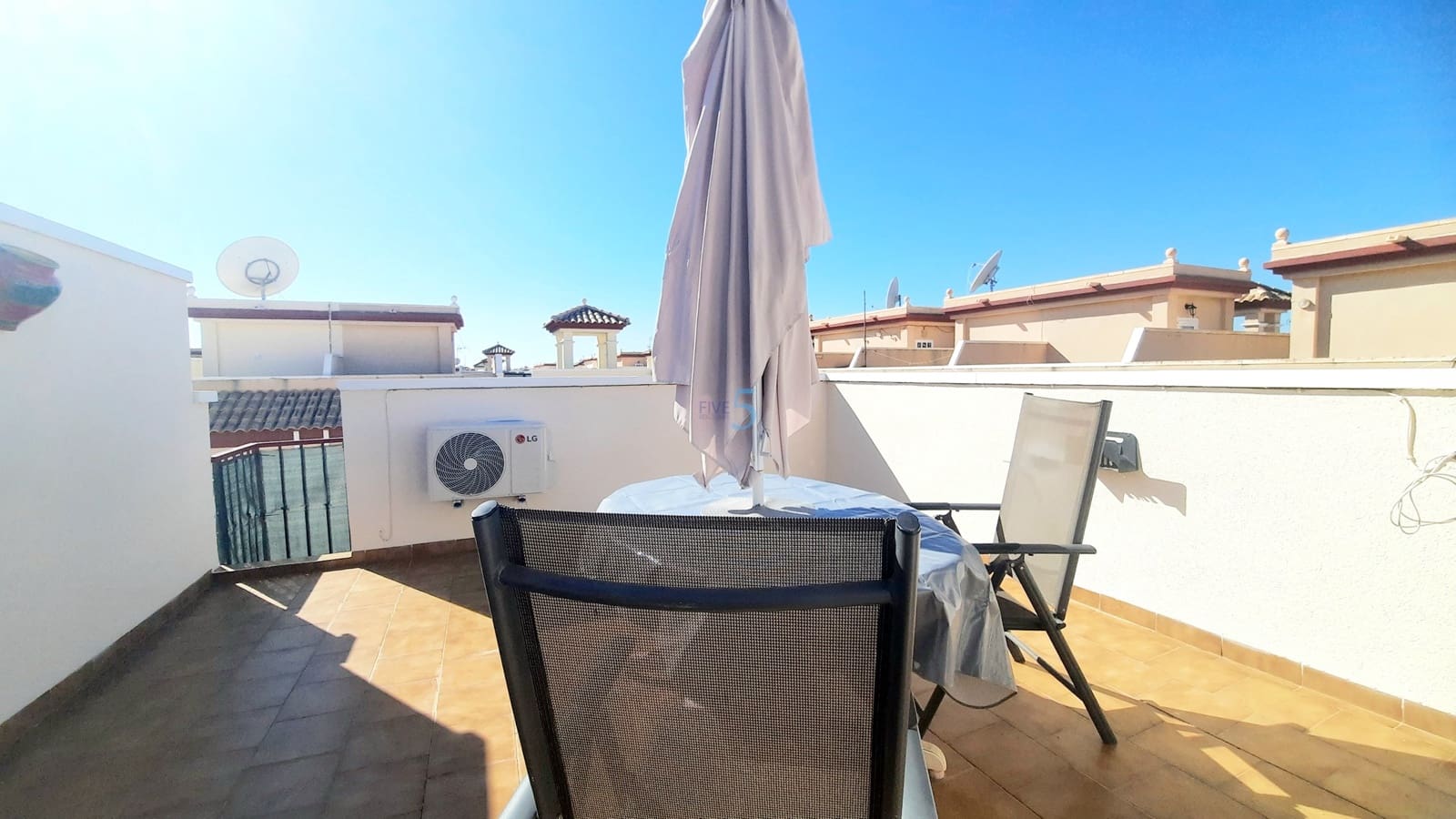 2 bedroom Apartment for sale in San Pedro del Pinatar with pool garage - € 145,000 (Ref: 9635220)