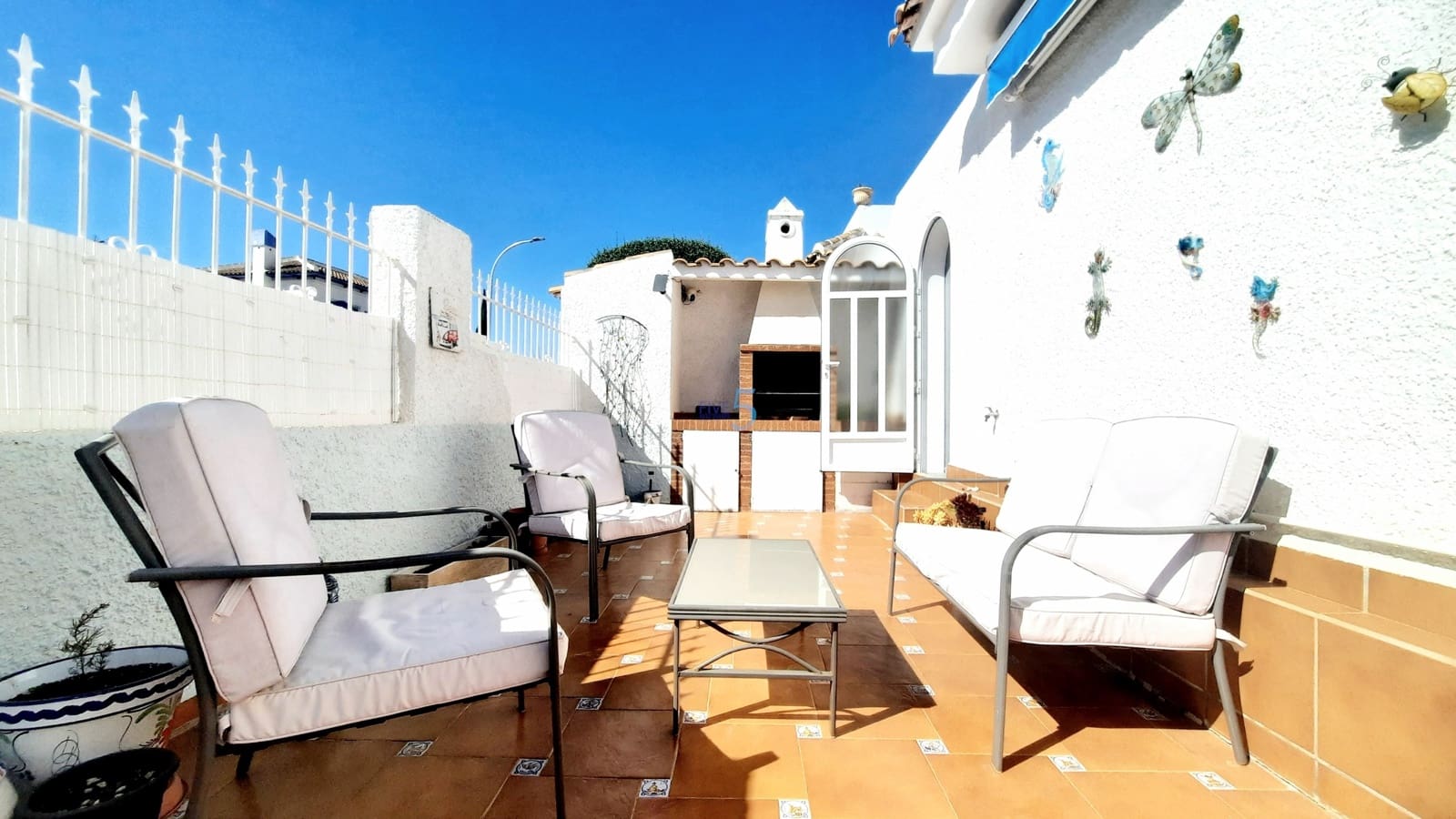 2 makuuhuone Bungalow myytävänä paikassa Los Alcazares mukana uima-altaan - 187 500 € (Ref: 9635221)