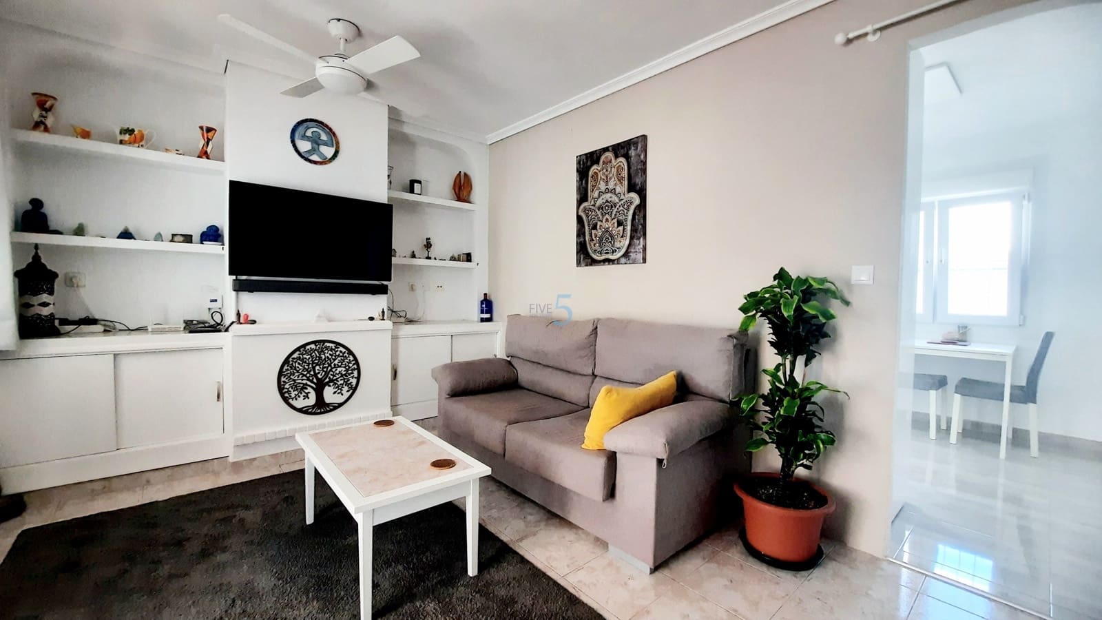 2 makuuhuone Bungalow myytävänä paikassa Los Alcazares mukana uima-altaan - 187 500 € (Ref: 9635221)