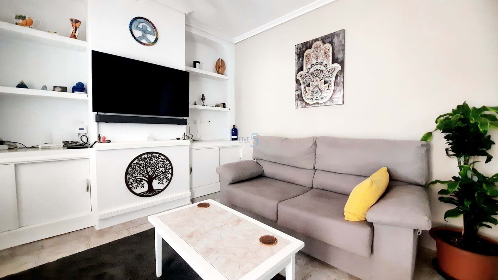 2 makuuhuone Bungalow myytävänä paikassa Los Alcazares mukana uima-altaan - 187 500 € (Ref: 9635221)