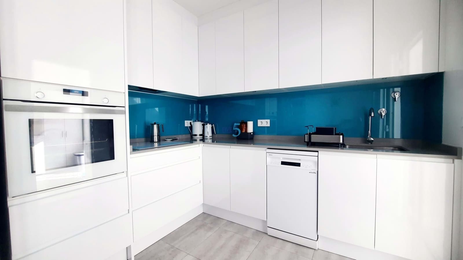 2 makuuhuone Bungalow myytävänä paikassa Los Alcazares mukana uima-altaan - 187 500 € (Ref: 9635221)