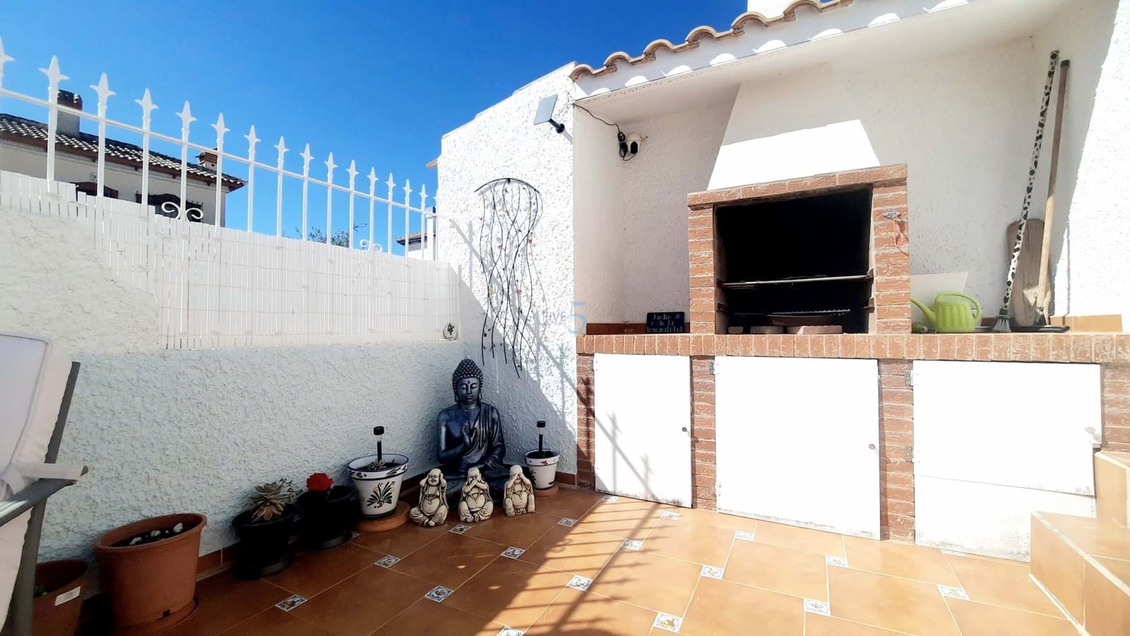 2 makuuhuone Bungalow myytävänä paikassa Los Alcazares mukana uima-altaan - 187 500 € (Ref: 9635221)