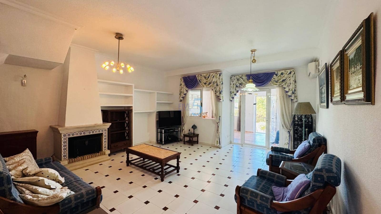 3 camera da letto Casa in vendita in Villamartin con piscina - 250.000 € (Rif: 9635223)