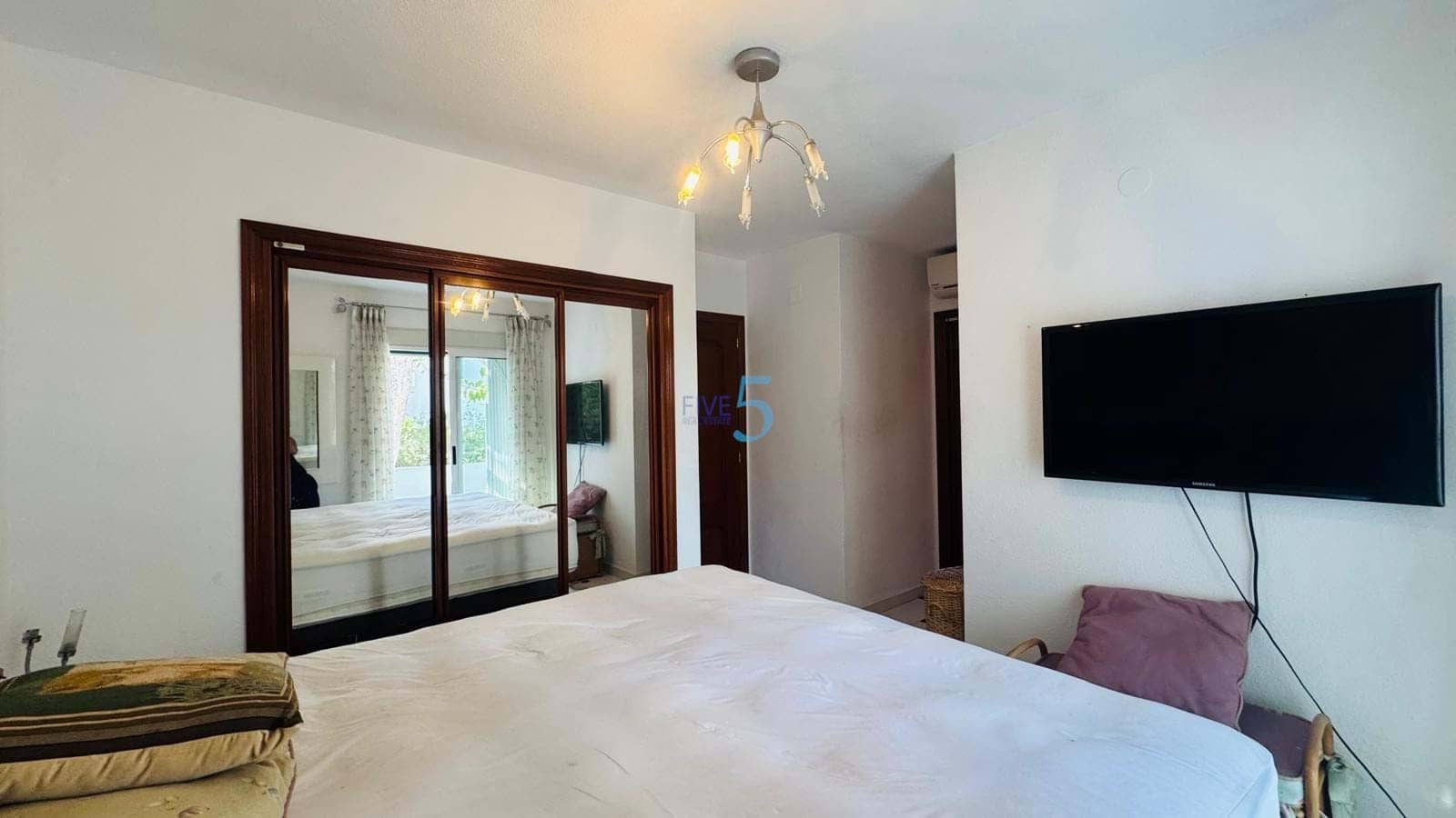 3 camera da letto Casa in vendita in Villamartin con piscina - 250.000 € (Rif: 9635223)