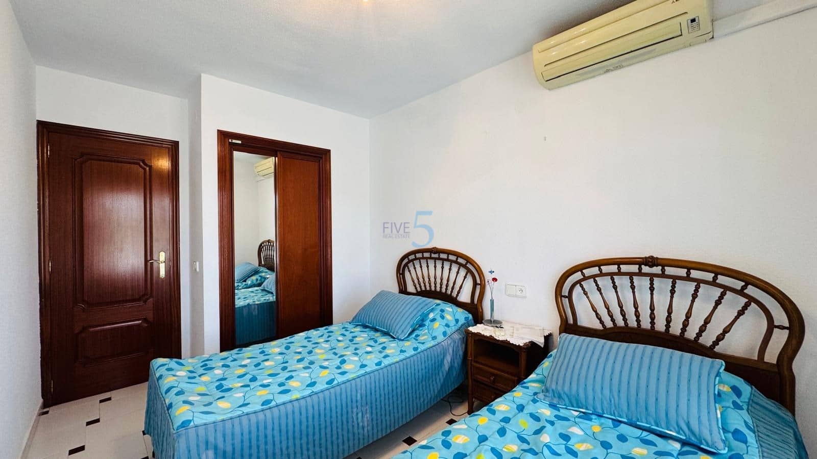 3 camera da letto Casa in vendita in Villamartin con piscina - 250.000 € (Rif: 9635223)