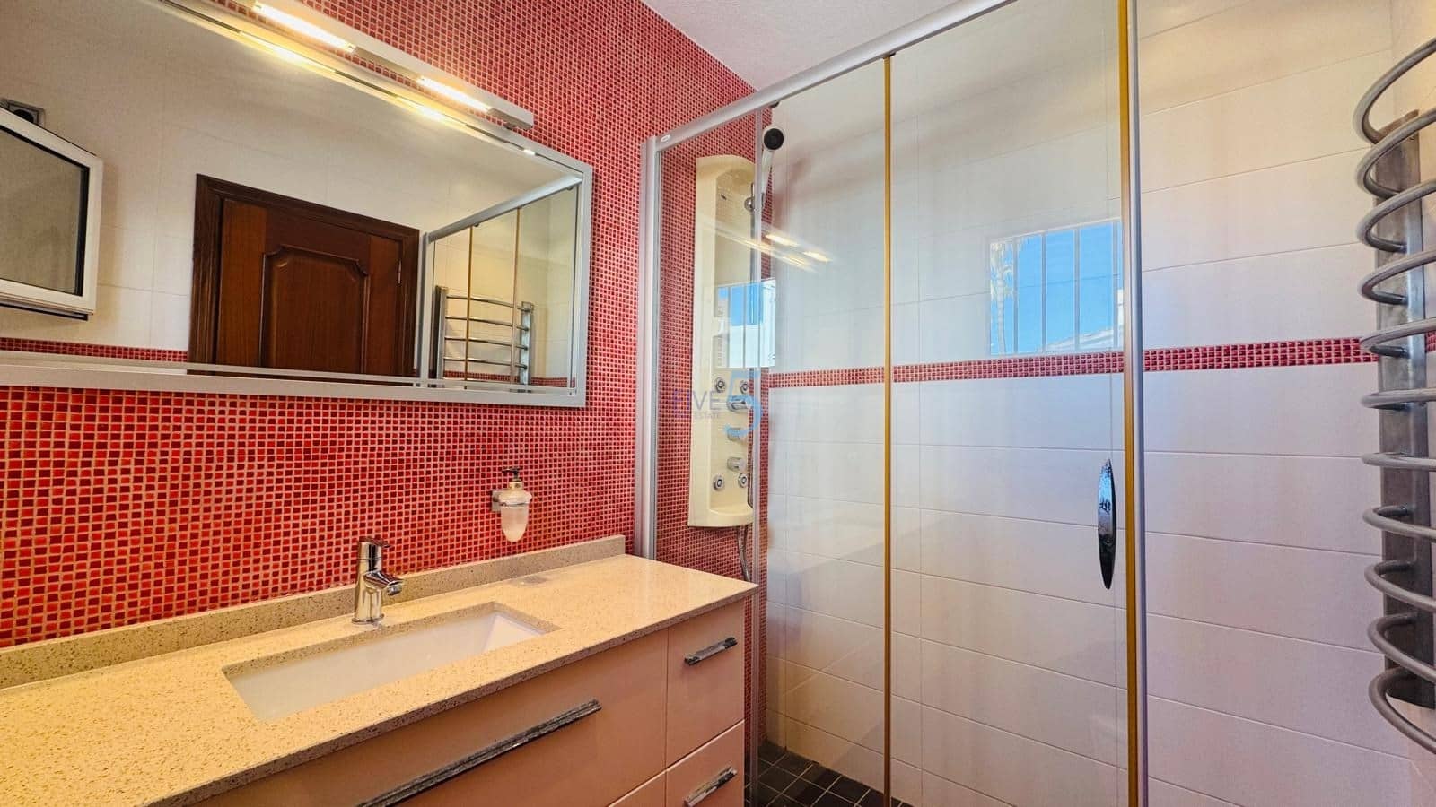 3 camera da letto Casa in vendita in Villamartin con piscina - 250.000 € (Rif: 9635223)