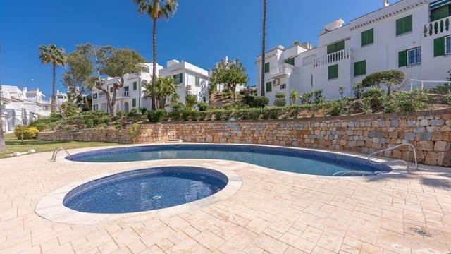 Casa de 3 habitaciones en Villamartin, Orihuela en venta con piscina - 250.000 € (Ref: 9635223)