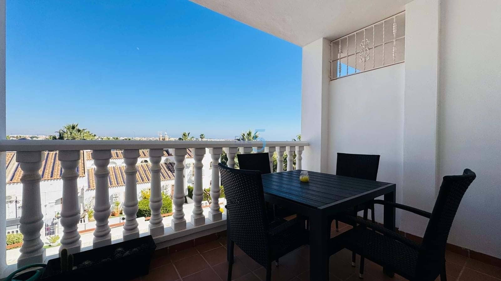 2 quarto Apartamento para venda em Villamartin com piscina - 160 000 € (Ref: 9635224)