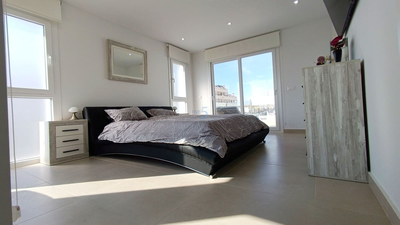 Chalet de 3 habitaciones en Vistabella en venta con piscina - 520.000 € (Ref: 9638002)