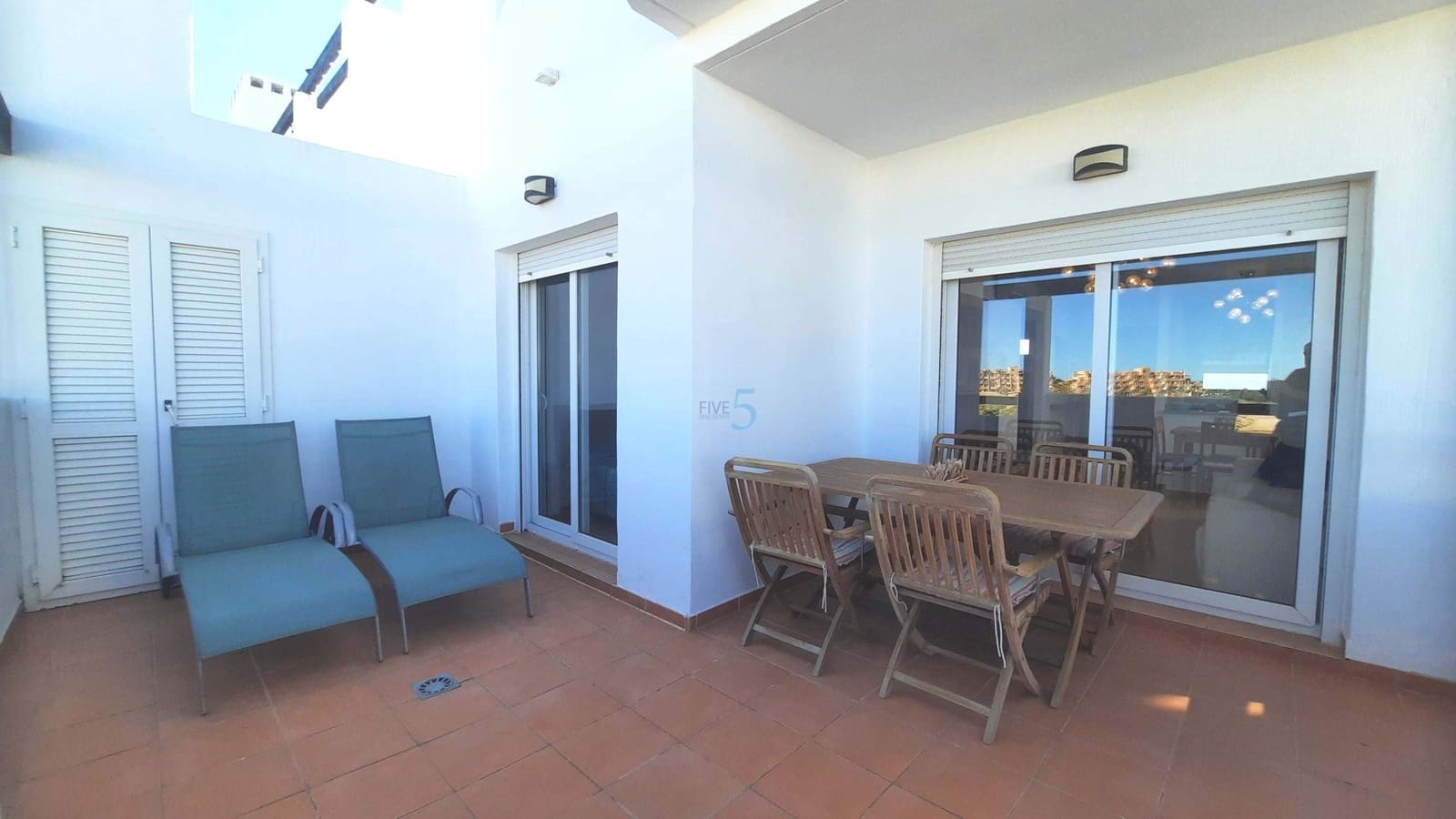 2 makuuhuone Huoneisto myytävänä paikassa Roldan mukana uima-altaan 
autotalli - 126 000 € (Ref: 9638074)