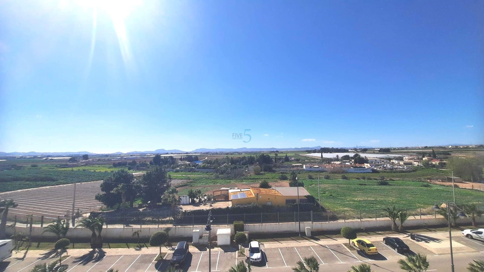 2 makuuhuone Huoneisto myytävänä paikassa Roldan mukana uima-altaan 
autotalli - 126 000 € (Ref: 9638074)